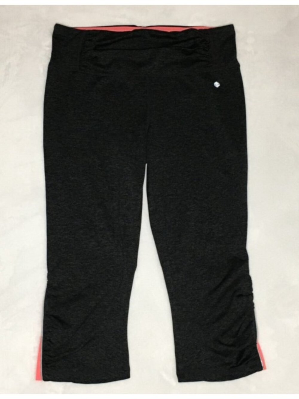 Tangerine M Capri Leggings Charcoal Gray Ruched Pink Ankle Zip 30.5 x 19.5 in.